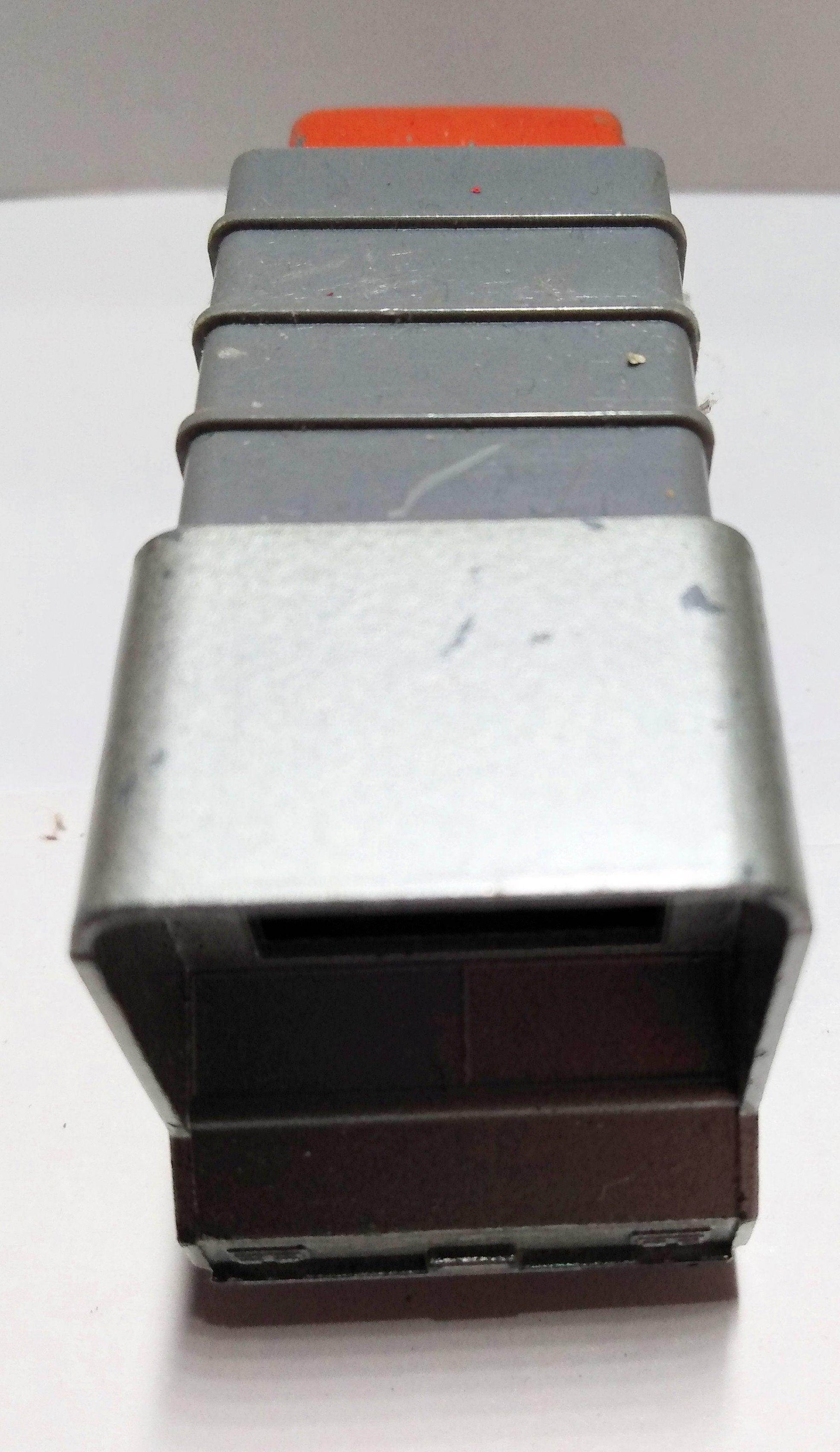 Lesney Matchbox No 7 Ford Refuse Garbage Truck 1966 England - TulipStuff