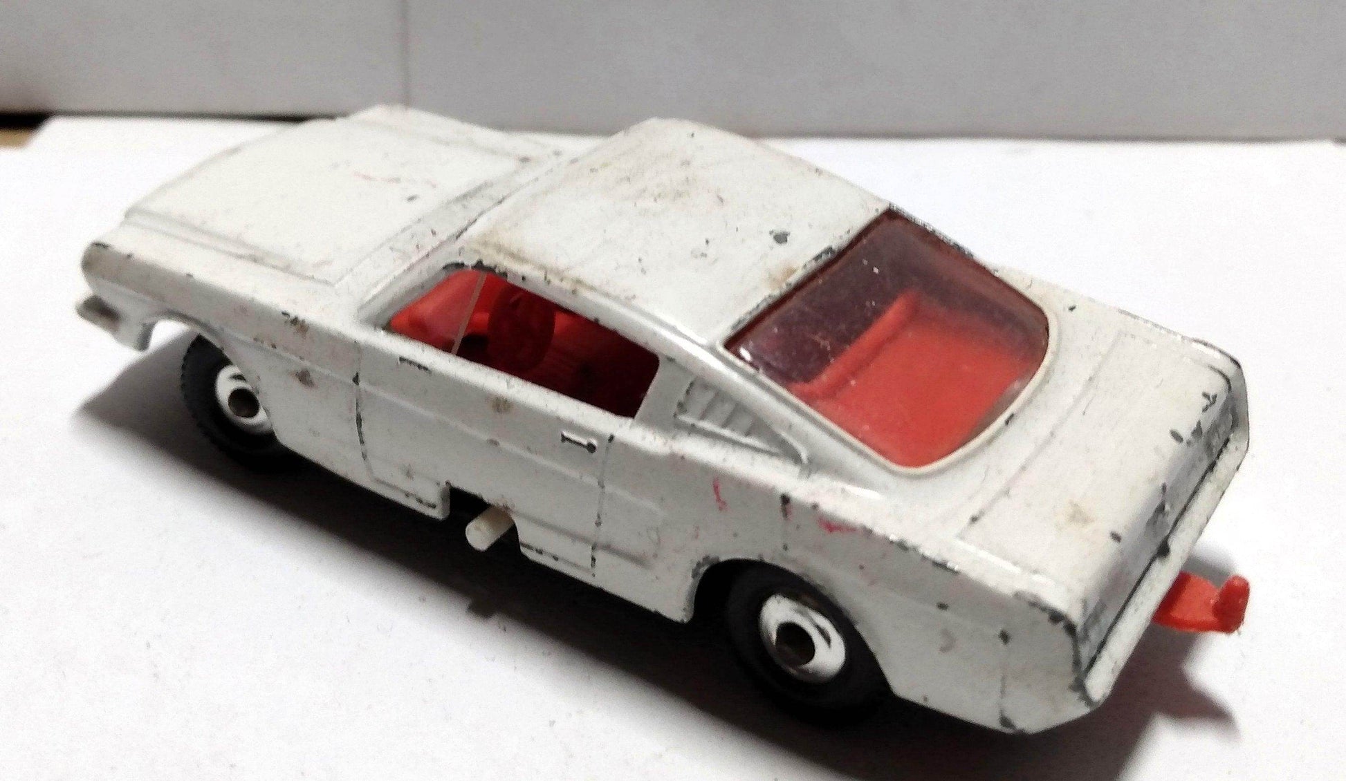 Lesney Matchbox 8 Ford Mustang Fastback Muscle Car 1966 - TulipStuff