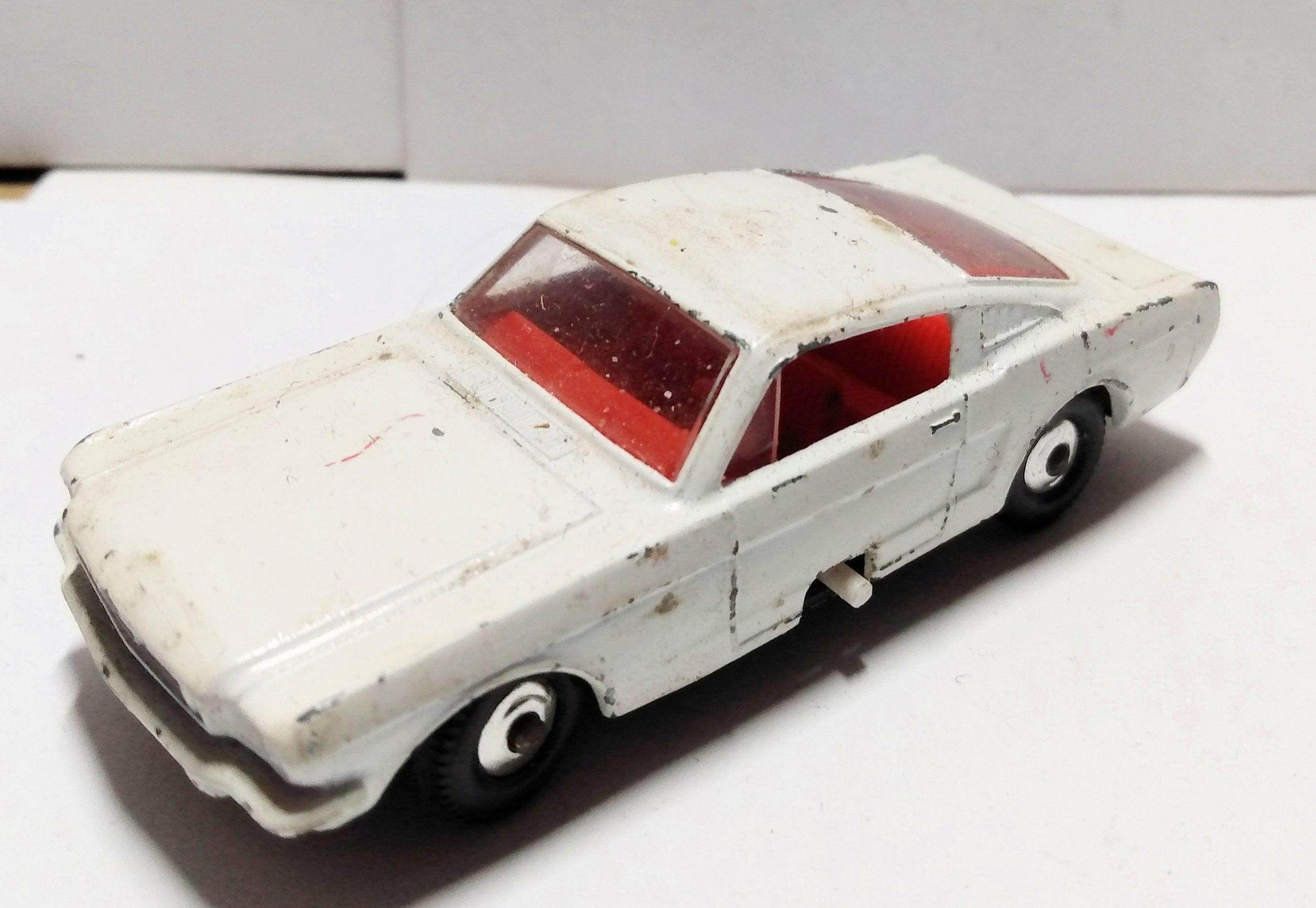 Lesney Matchbox 8 Ford Mustang Fastback Muscle Car 1966 - TulipStuff