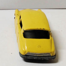 Load image into Gallery viewer, Lesney Matchbox No. 66 Citroen D.S. Made In England 1959 - TulipStuff
