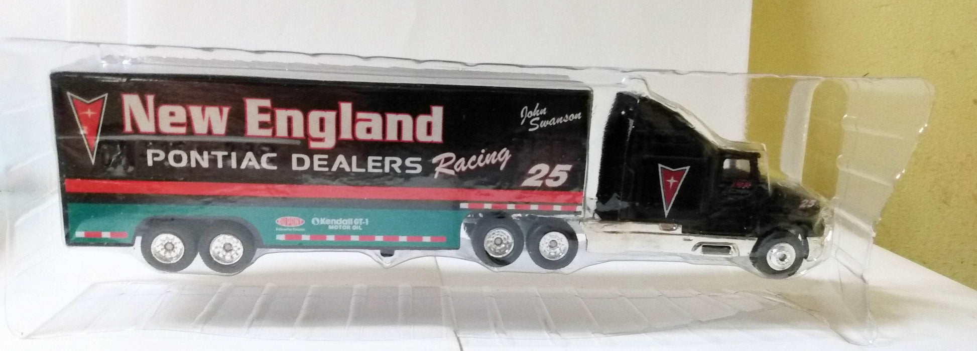 Matchbox CY112 New England Pontiac Dealers Swanson Racing Transporter - TulipStuff