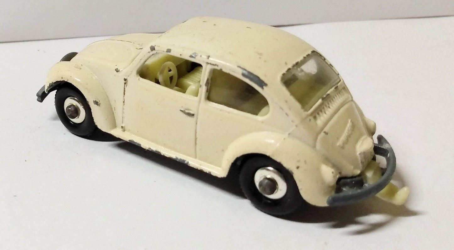 Lesney Matchbox 15 Volkswagen 1500 Saloon VW Beetle England 1968 - TulipStuff