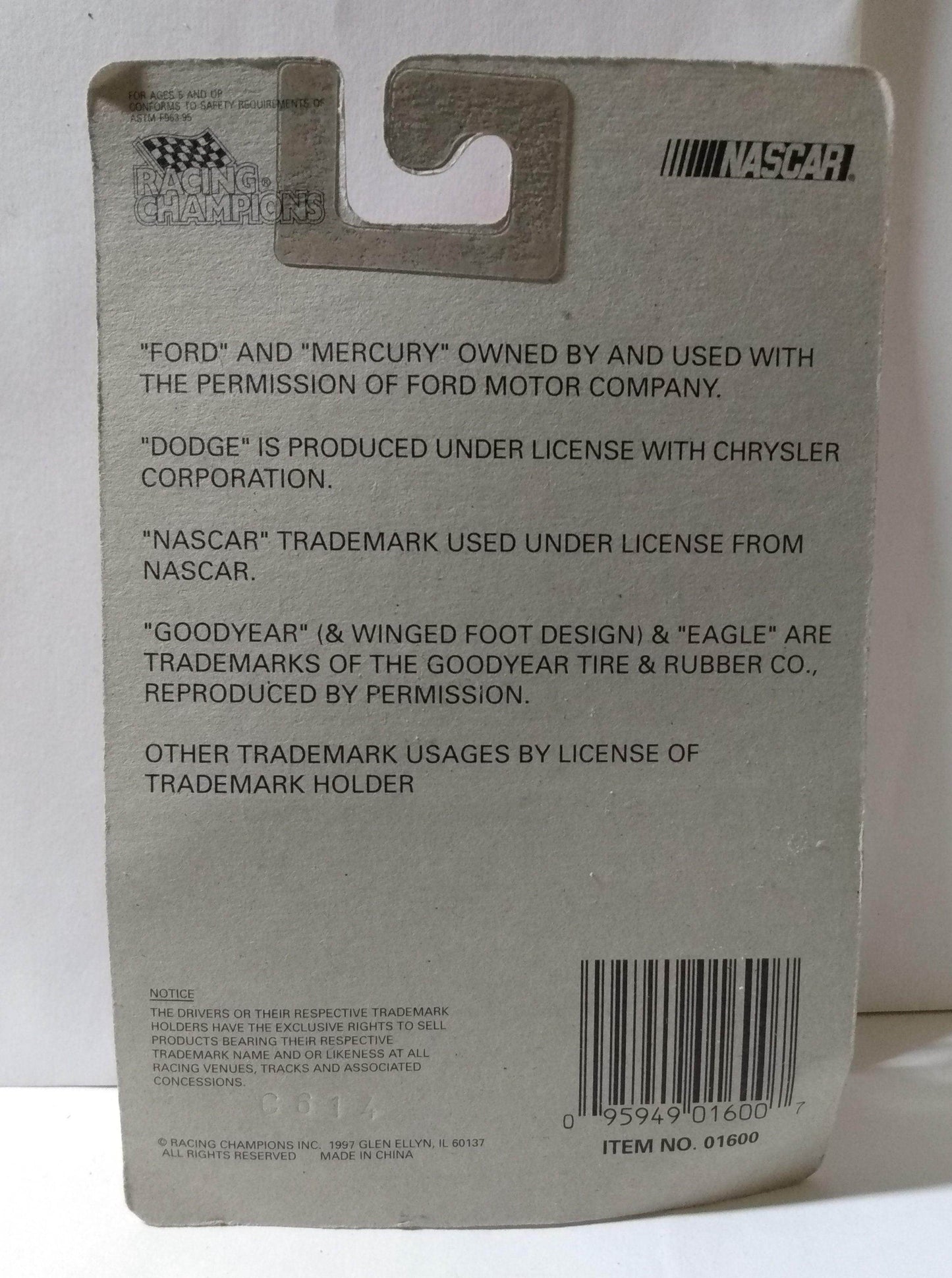 Racing Champions Nascar Classics David Pearson 1969 Ford Torino - TulipStuff