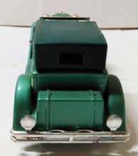 Load image into Gallery viewer, Matchbox Models of Yesteryear Y4 1930 Duesenberg Model J Town Car - TulipStuff
