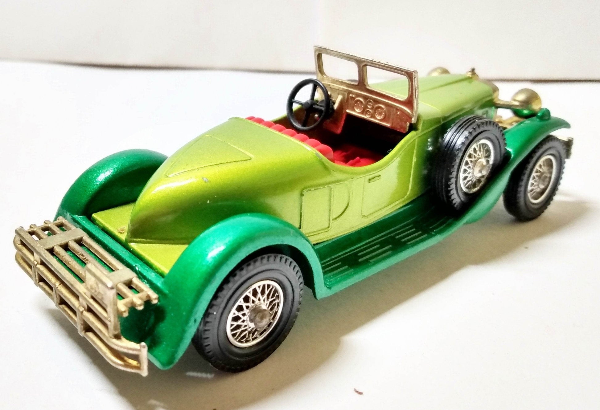 Lesney Matchbox Models of Yesteryear Y14 1931 Stutz Bearcat Coupe - TulipStuff