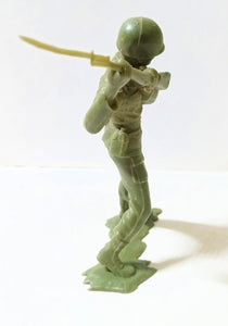 Plastic Toy Soldier Rifleman WWII USMC Marine 6 Inches Early 1970's - TulipStuff