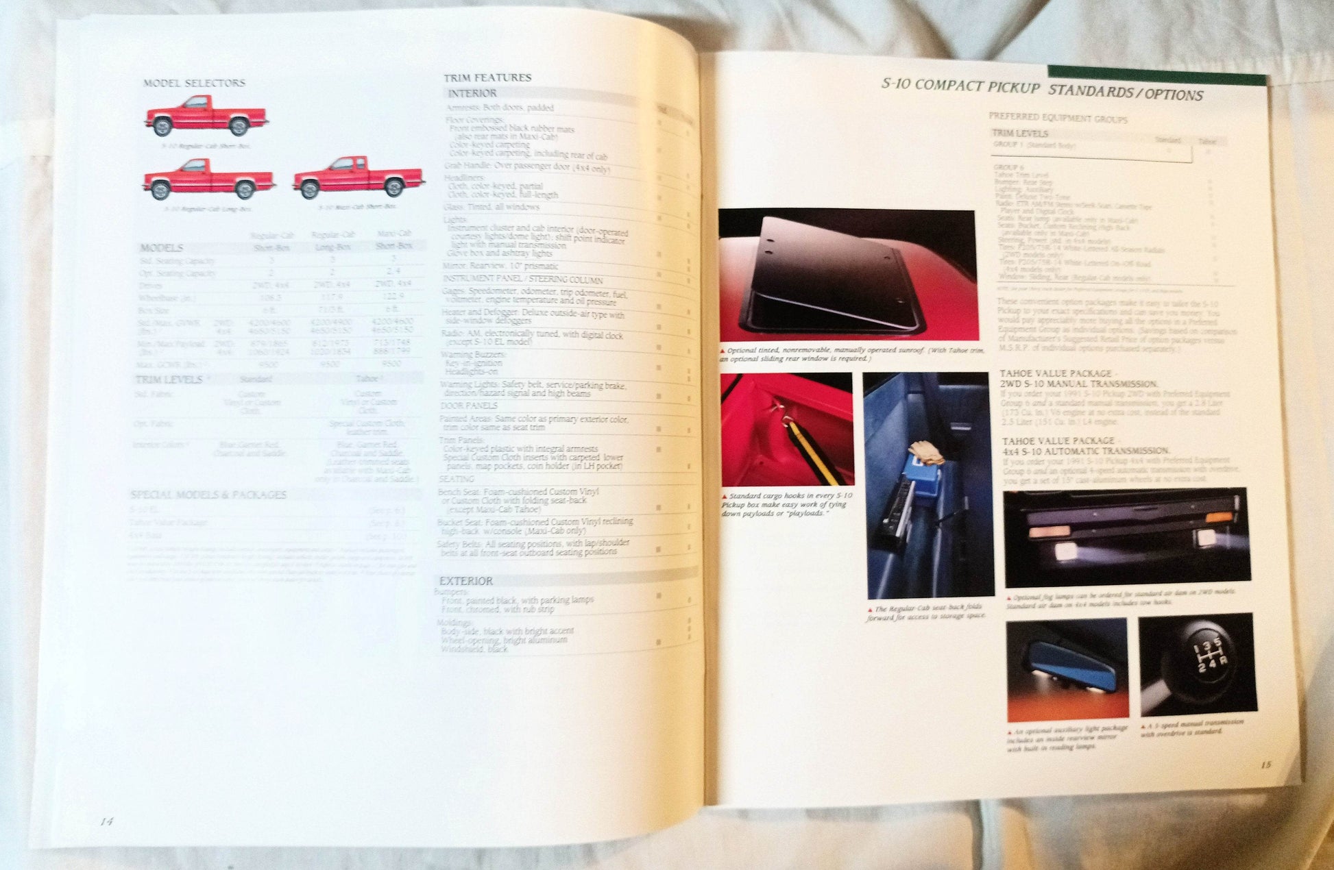 1991 Chevy Trucks Compact And Full-size Pickup Dealer Sales Brochure - TulipStuff