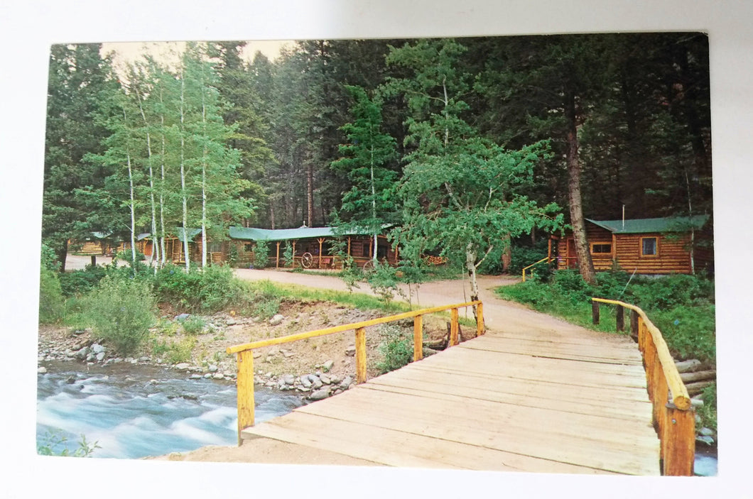 Absaroka Lodge and Cabins Yellowstone Park Wyoming 1960's Postcard