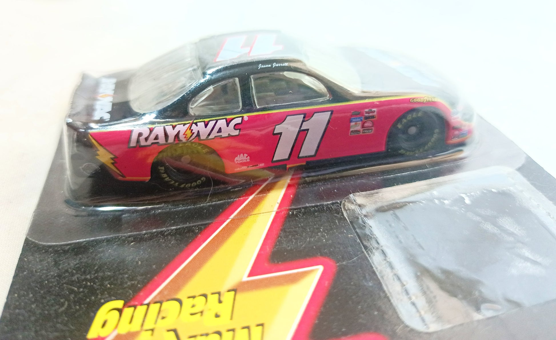 Action Racing 1999 Jarrett Favre #11 Rayovac Maximum Pontiac Promo - TulipStuff