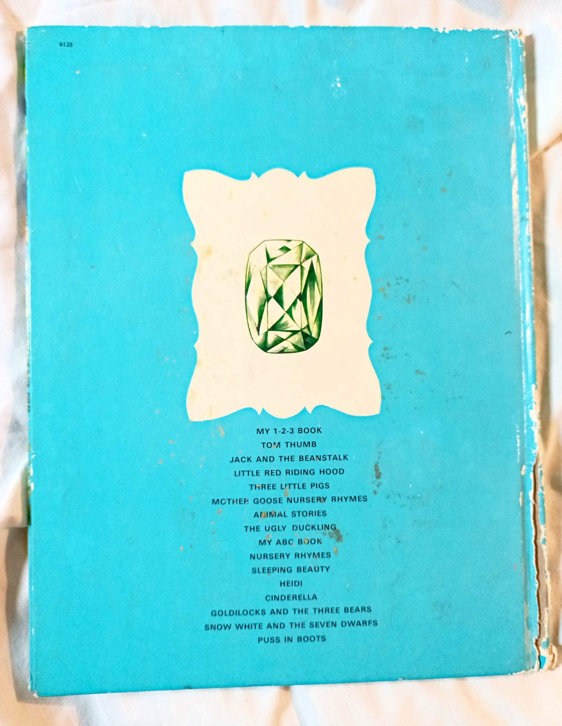 Animal Stories Mae Broadley World Distributers Playmore Hardcover 1969 - TulipStuff