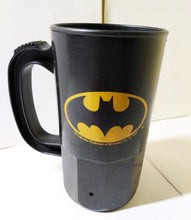 Load image into Gallery viewer, Batman 12 Oz Super Mug Vintage Plastic Cup with Handle DC Comics 1989 - TulipStuff
