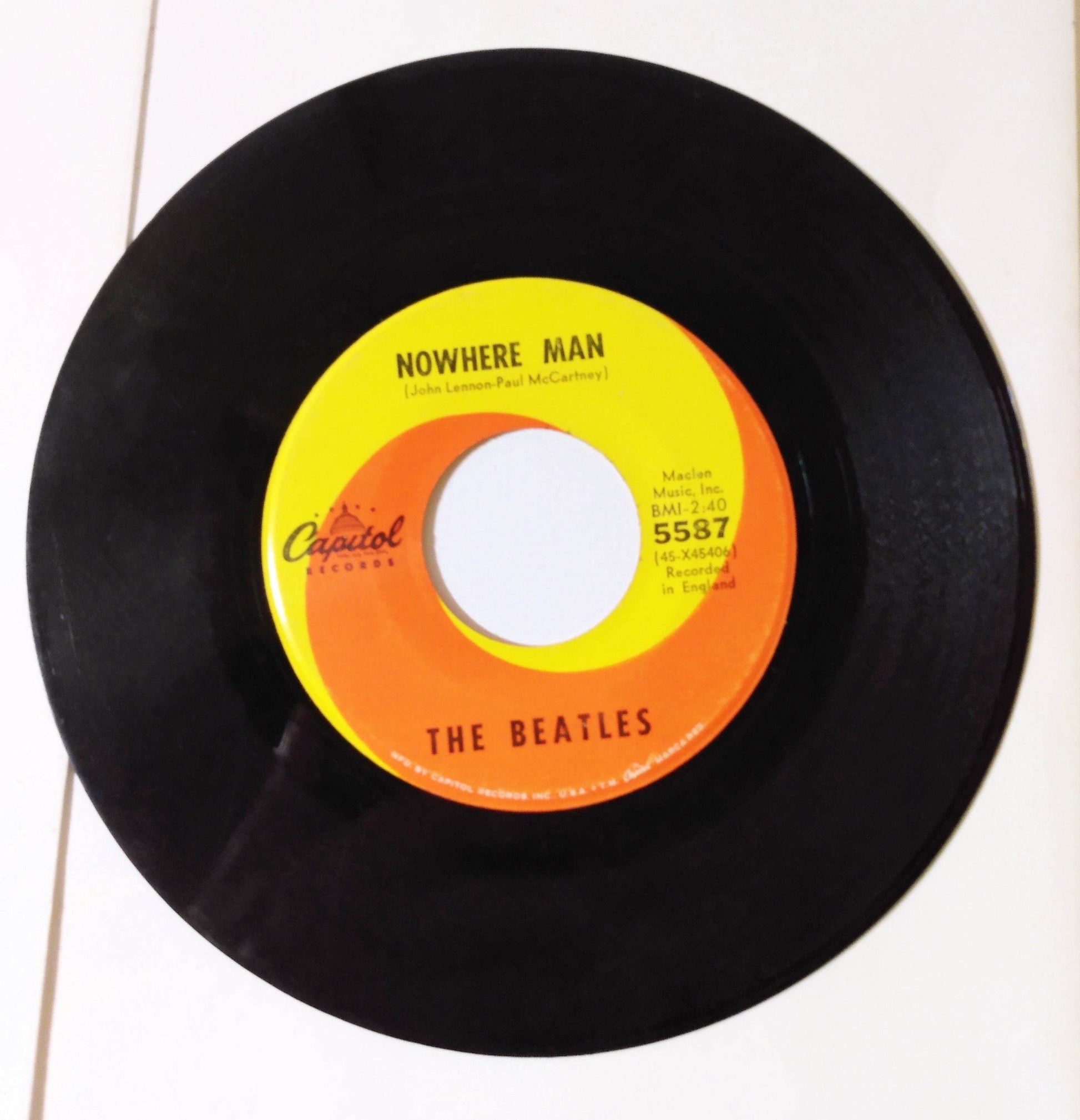 The Beatles Nowhere Man b/w What Goes On 7" Vinyl Capitol 1966 - TulipStuff