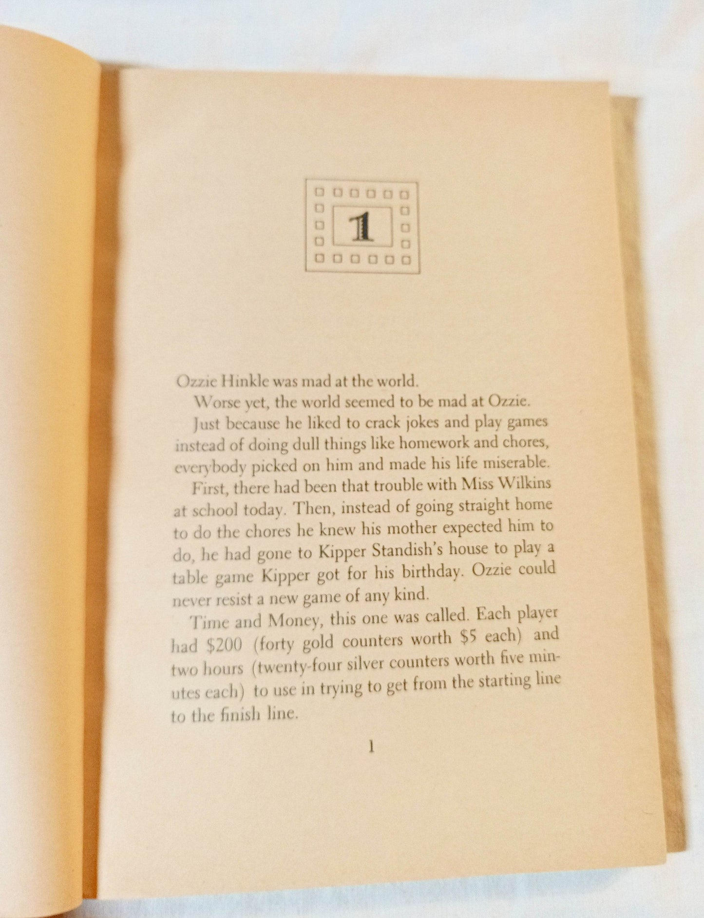 The Big Joke Game Scott Corbett Paperback First Printing 1973 - TulipStuff