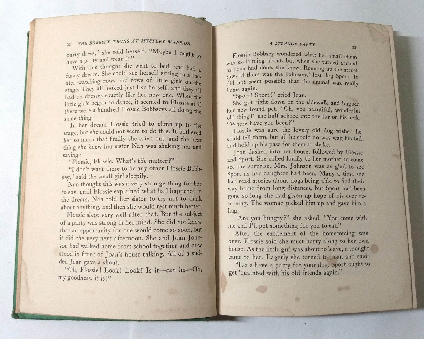 The Bobbsey Twins At Mystery Mansion Laura Lee Hope Hardcover 1945 - TulipStuff