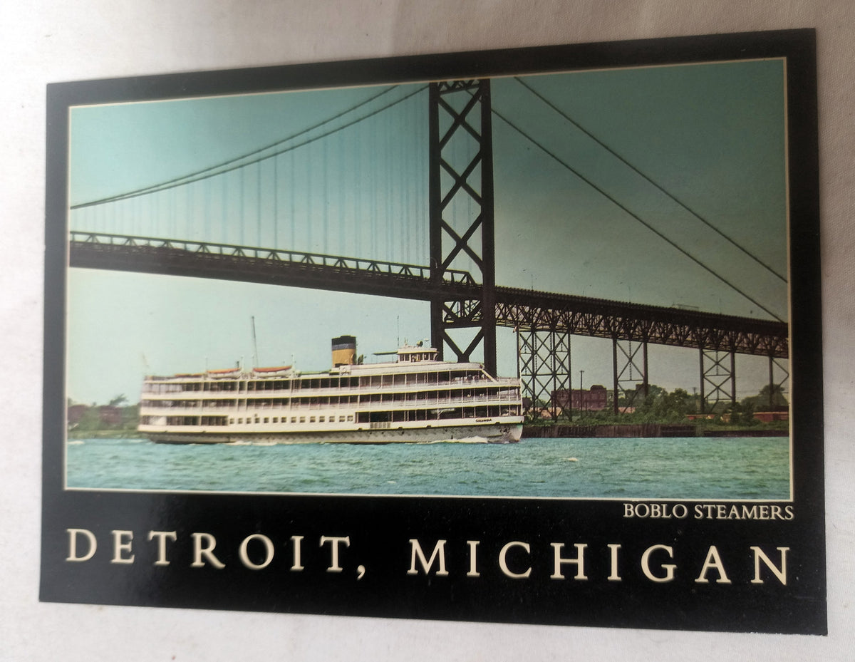 Boblo Boat Steamship SS Columbia Detroit River Michigan 1970's - TulipStuff