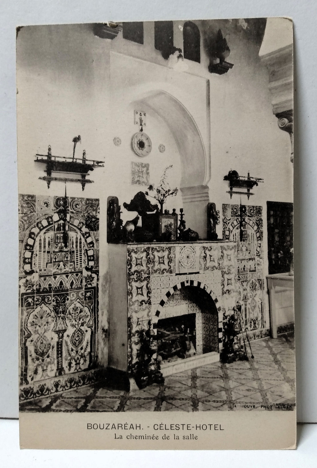 Algeria Bouzareah Celeste-Hotel La Cheminee De La Salle 1910's Postcard - TulipStuff