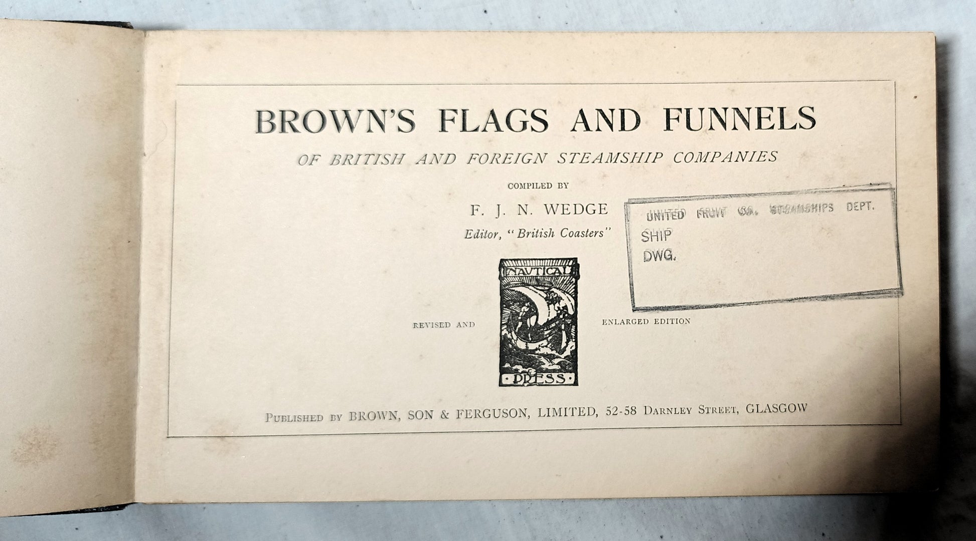 Brown's Flags and Funnels Of British And Foreign Steamship Cos. 1929 - TulipStuff