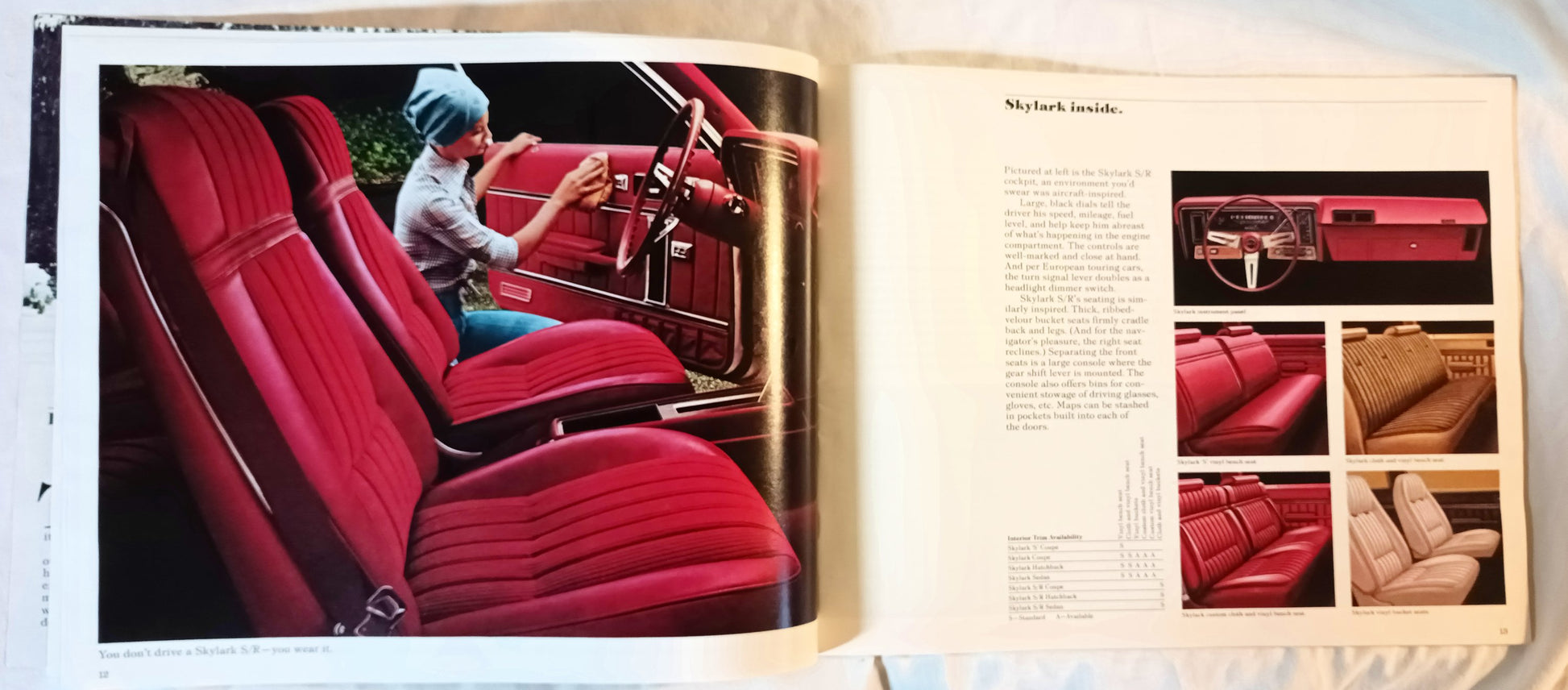 Buick 1976 Dealer Showroom Sales Brochure Buyer's Guide - TulipStuff