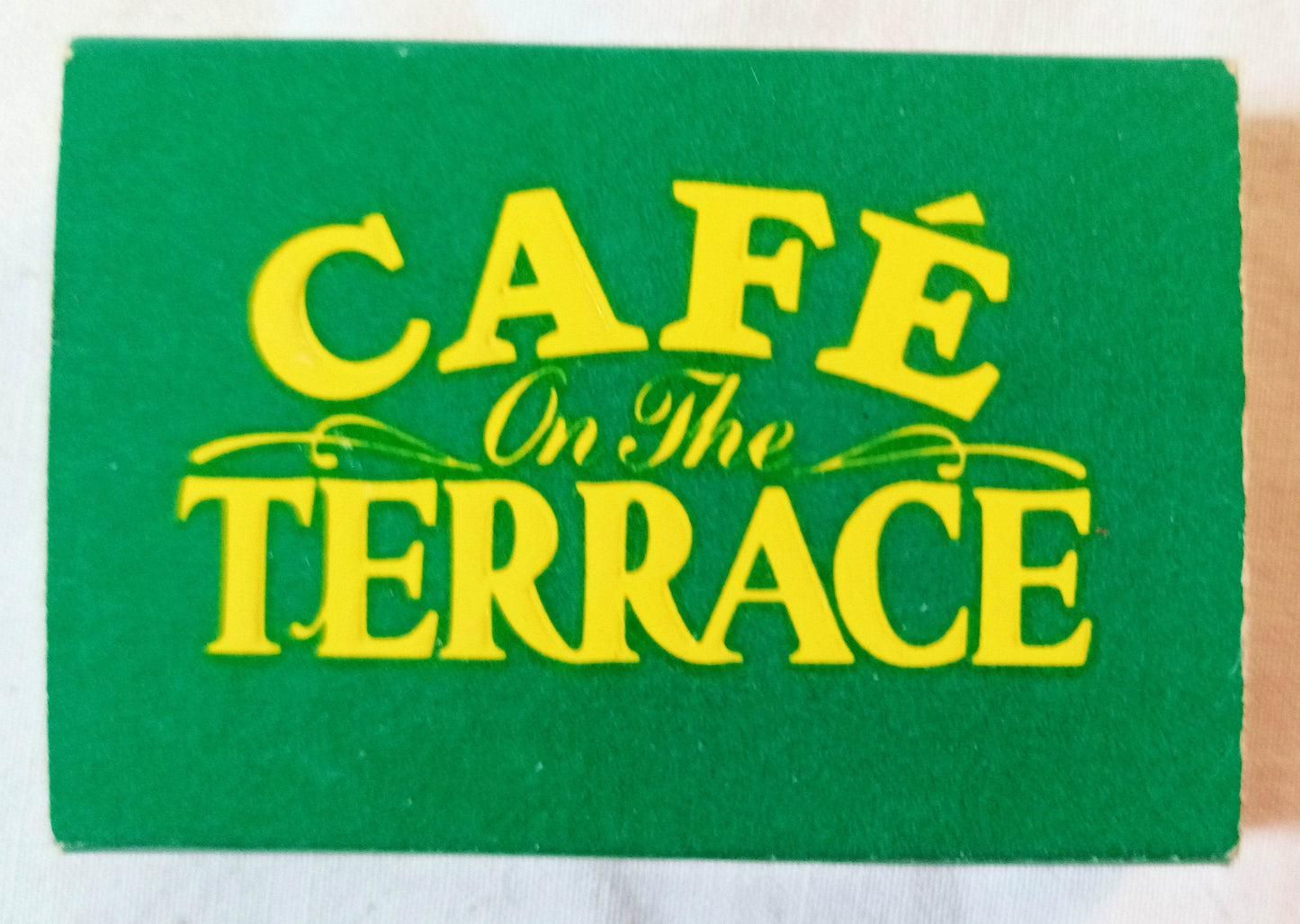 Cafe On The Terrace The Biltmore Plaza Providence Matchbox 1980's - TulipStuff