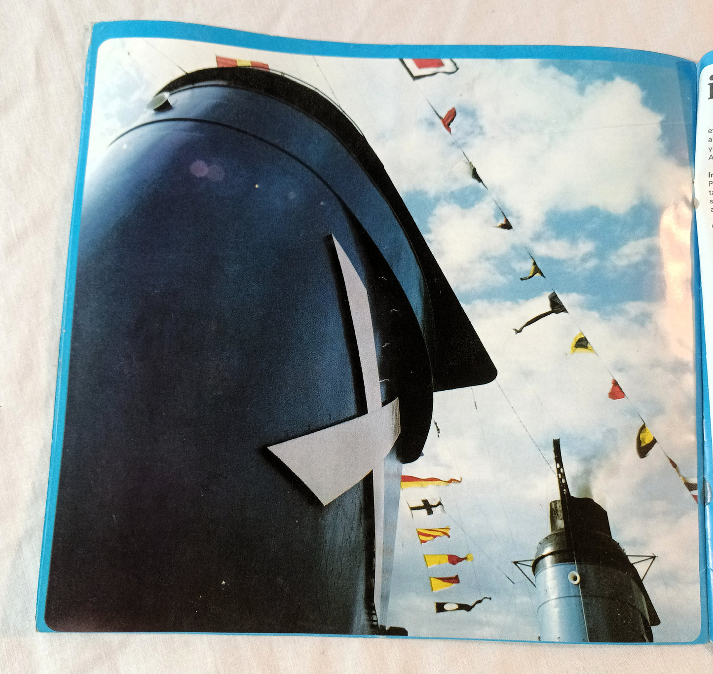 Chandris Lines Australis Britanis Ellinis 1972 Around The World Brochure - TulipStuff