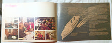 Load image into Gallery viewer, Chandris Cruises 1975 Cruising Brochure Dutch Language 6 Ships - TulipStuff
