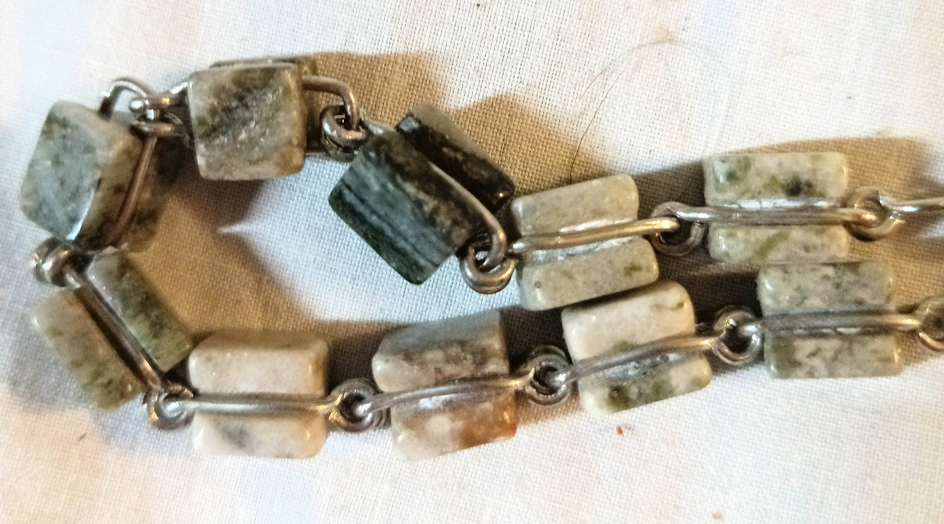 Connemara Marble 25” Rosary With Erin Crucifix Made In Ireland 1990's - TulipStuff