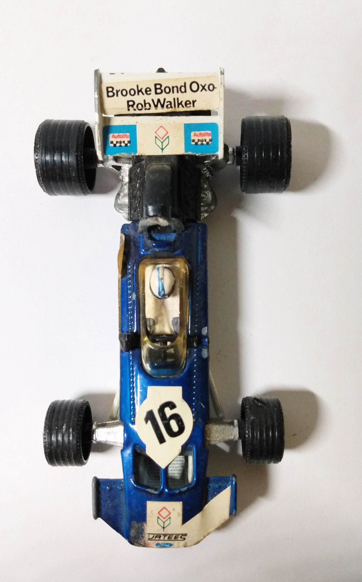 Corgi 150 Surtees TS9 Racing Car Brooke Bond Oxo Rob Walker 1972 - TulipStuff