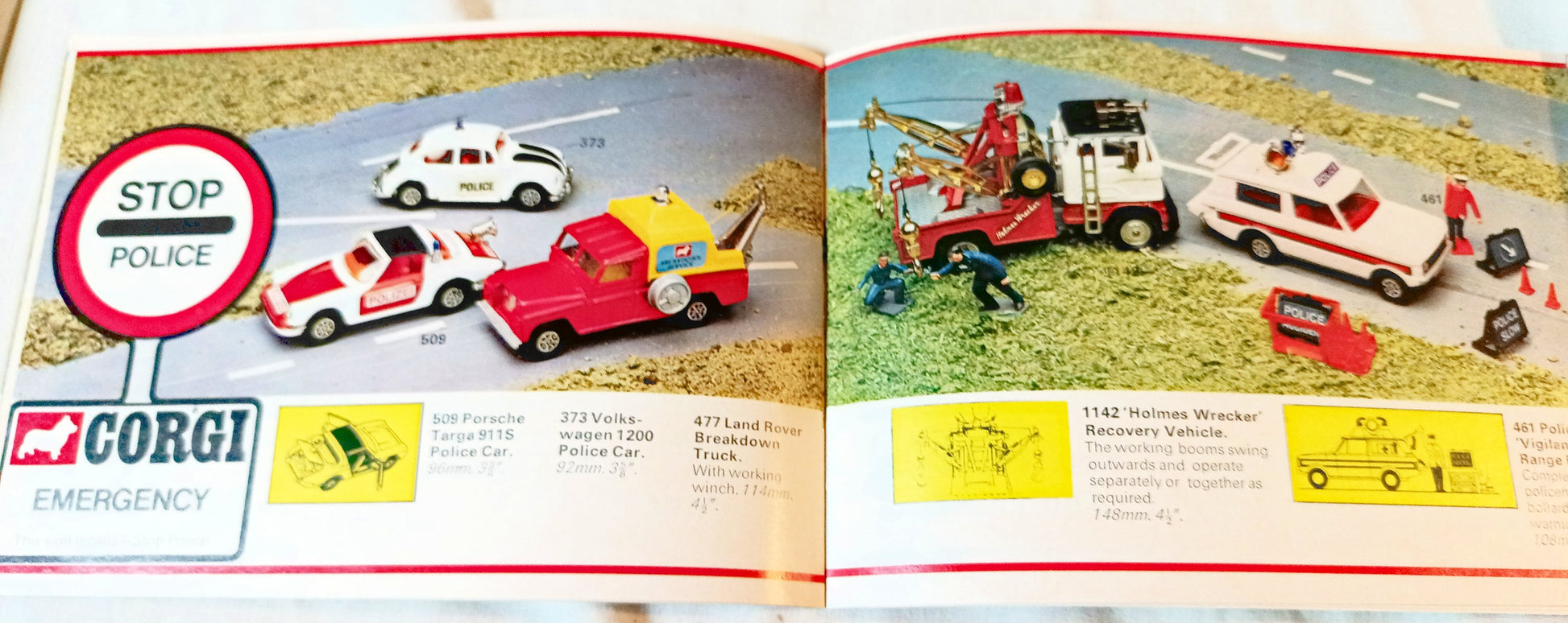 Corgi Toys 1974 Catalog Collector's Check List Mettoy England - TulipStuff