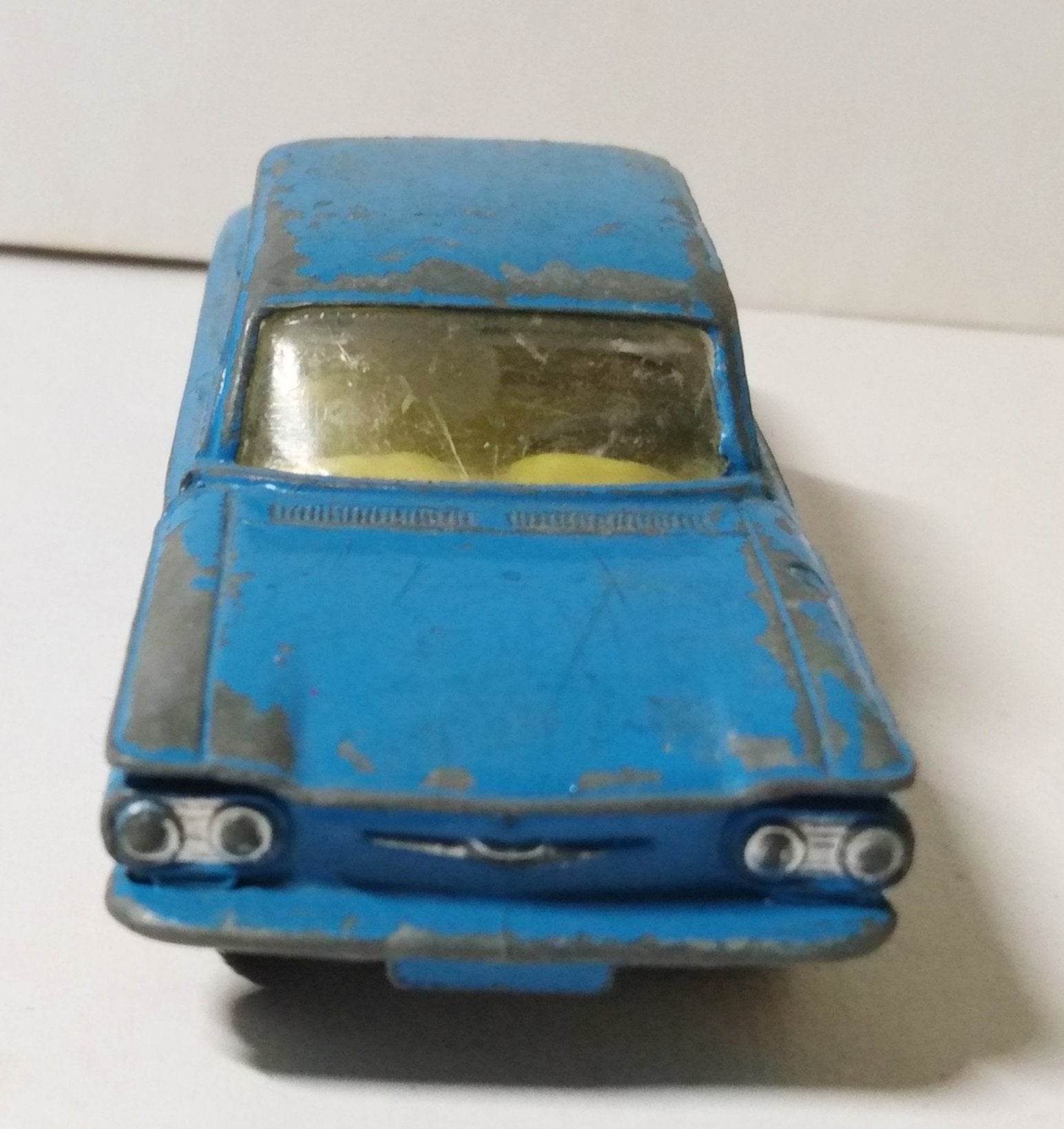 Corgi Toys 229 Chevrolet Corvair 4-Door Sedan 1961 Great Britain - TulipStuff