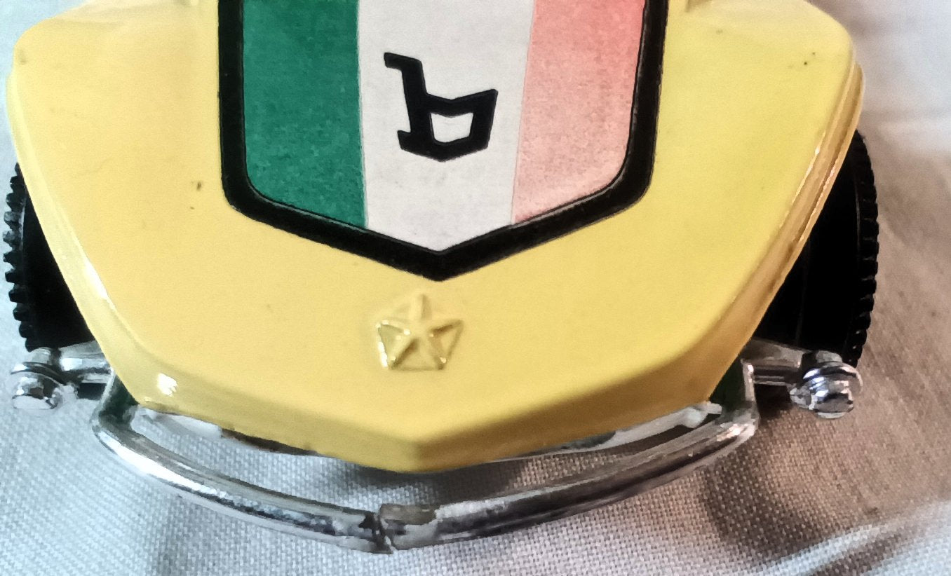 Corgi Toys 392 Bertone Shake Buggy Whizzwheels Yellow 1973 - Tuliptuff