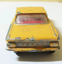 Load image into Gallery viewer, Corgi Toys 221 Chevrolet Impala Taxi Cab Great Britain 1960 - TulipStuff
