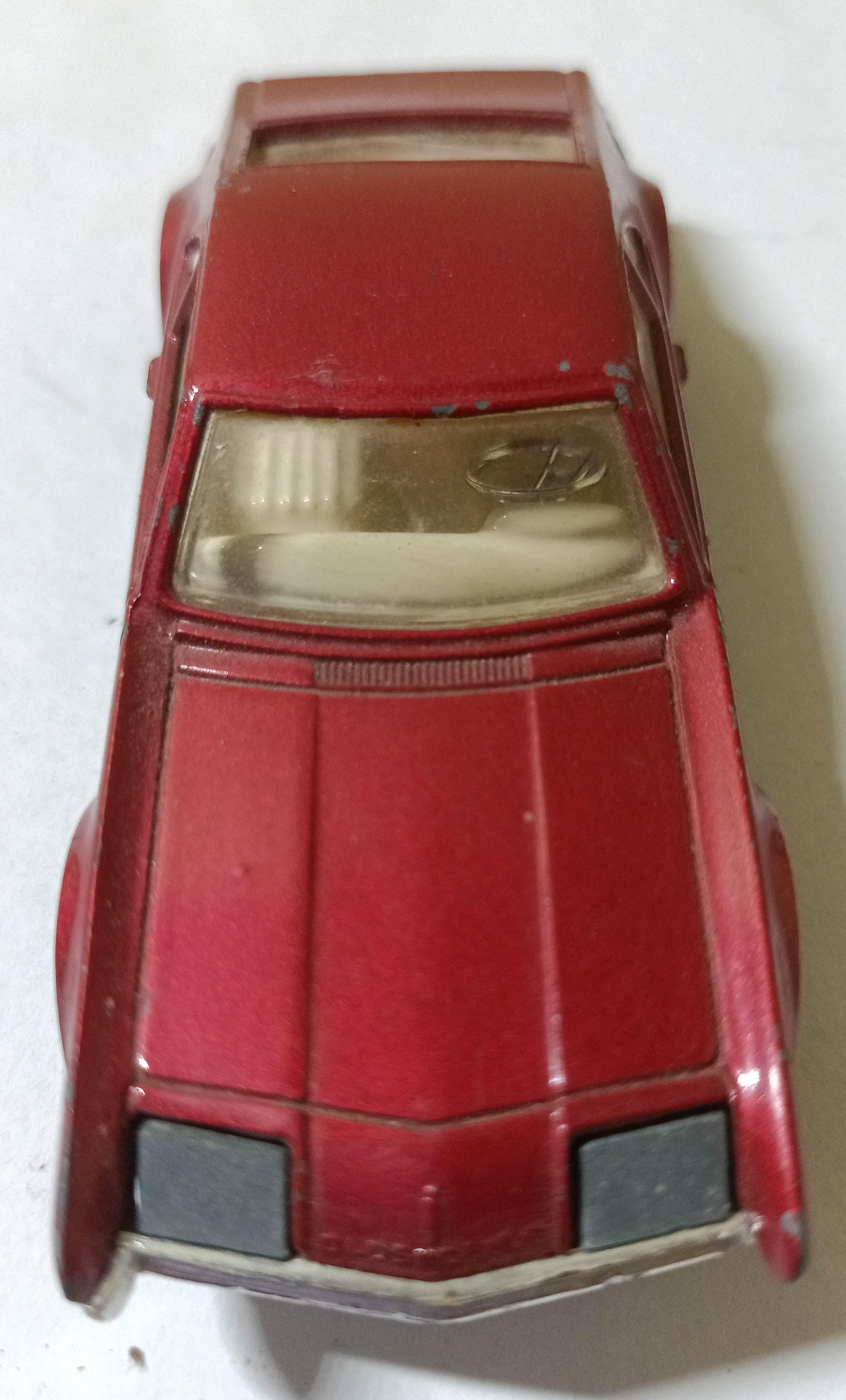 Corgi Toys 276 Oldsmobile Toronado Red Golden Jacks 1/43 1968