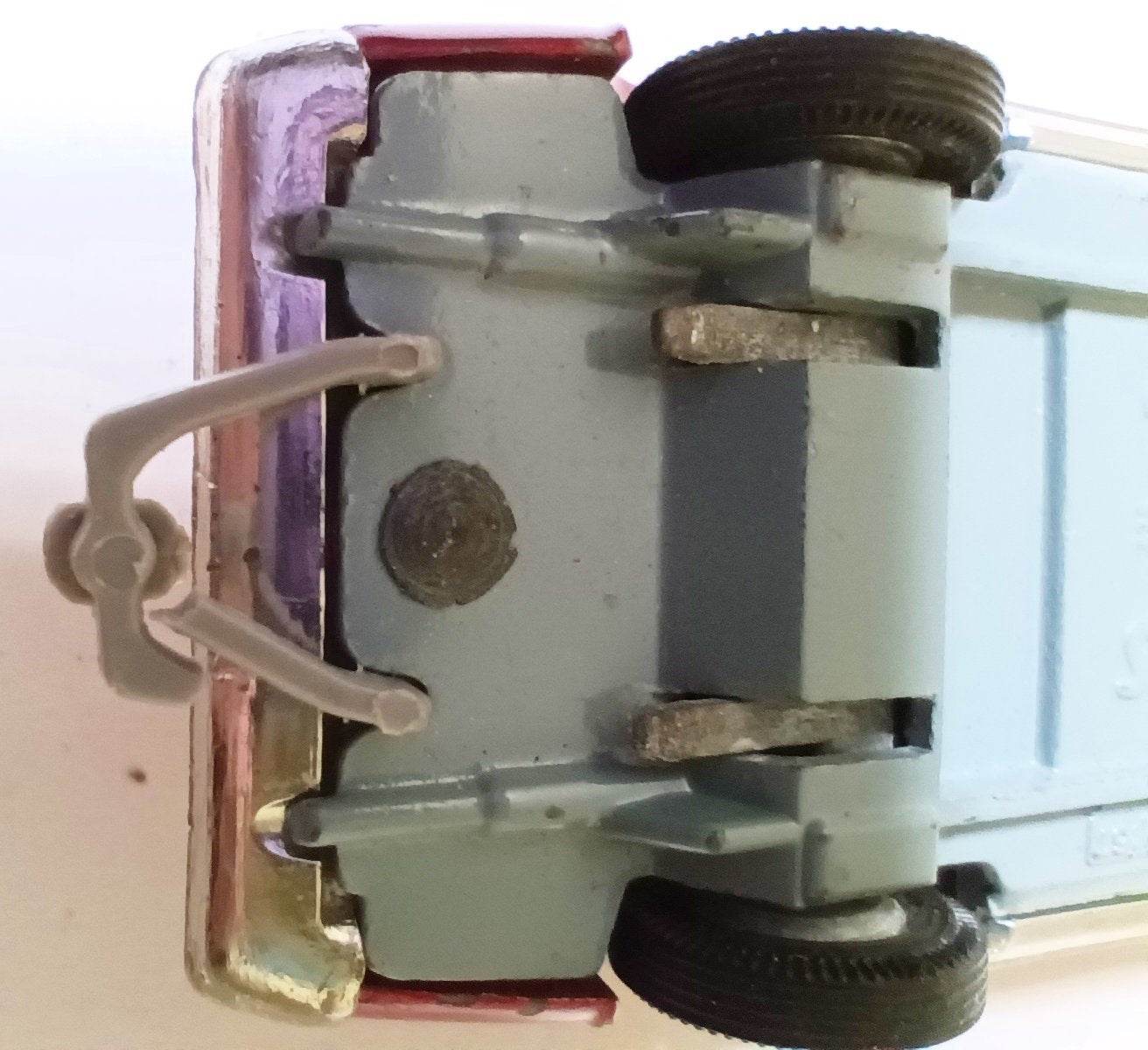 Corgi Toys 276 Oldsmobile Toronado Red Golden Jacks 1/43 1968 - TulipStuff