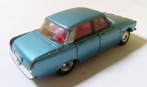 Corgi 252 Rover 2000 P6 4-Door Saloon Car Great Britain 1963 - TulipStuff