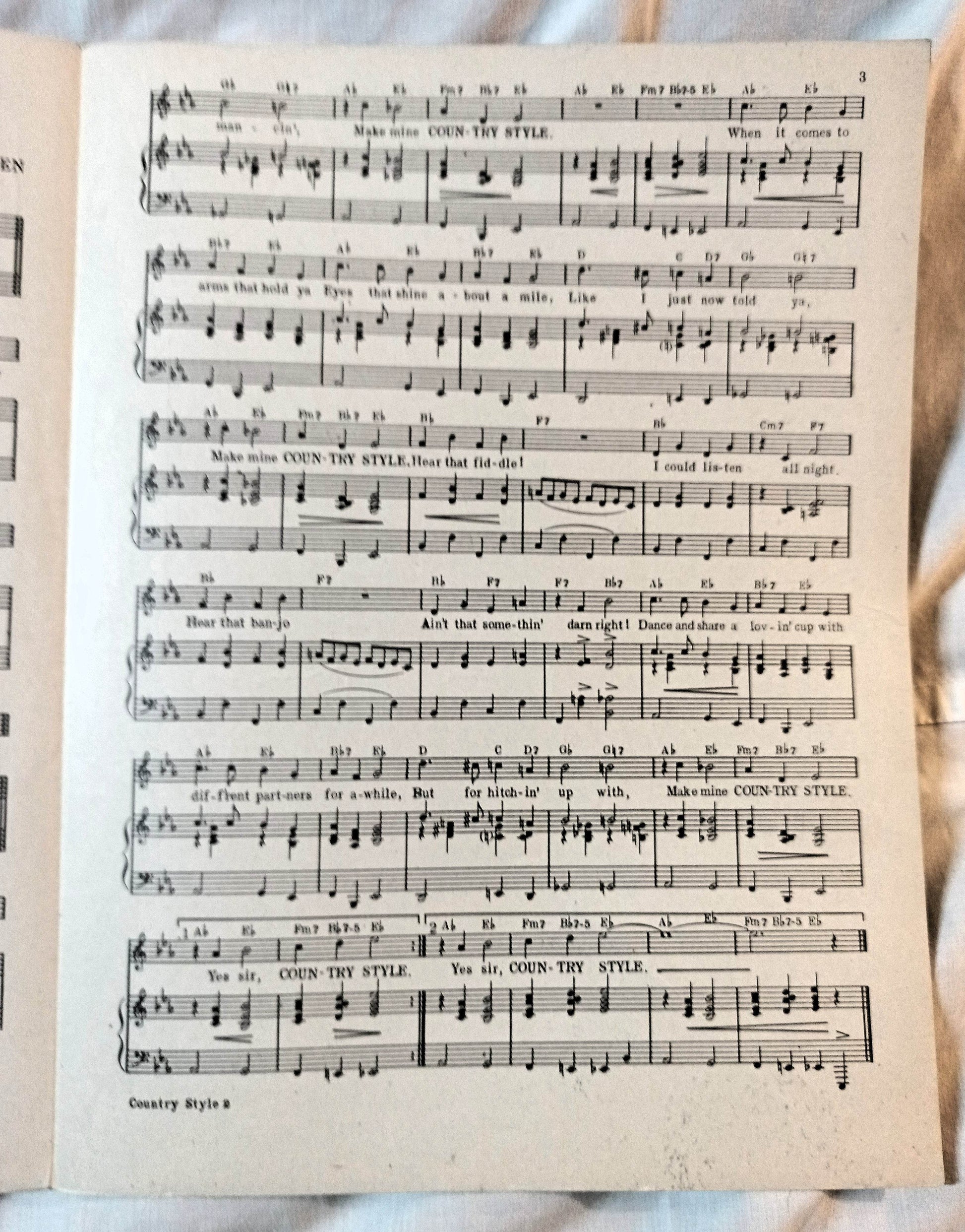 Country Style (Square Dance) Welcome Stranger Bing Crosby 1947 - TulipStuff