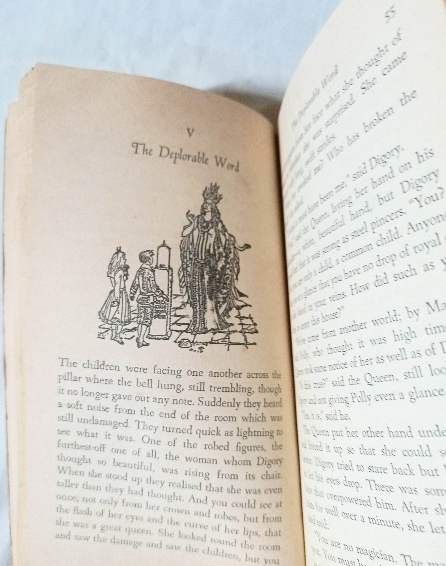 C.S. Lewis The Magician's Nephew Paperback Collier 1978 - TulipStuff