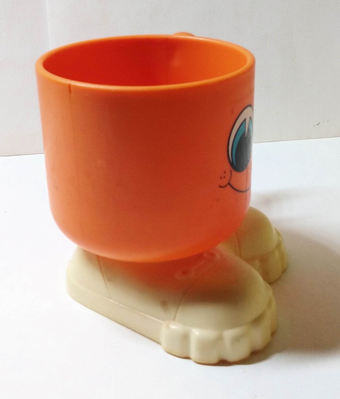 Deka Footsie Tootsie Happy Face Mug With Feet Made In USA 1970's - TulipStuff