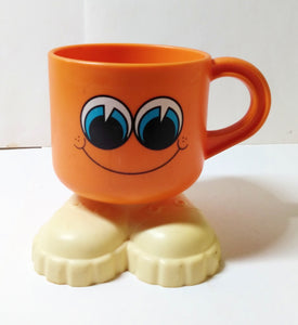 Deka Footsie Tootsie Happy Face Mug With Feet Made In USA 1970's - TulipStuff