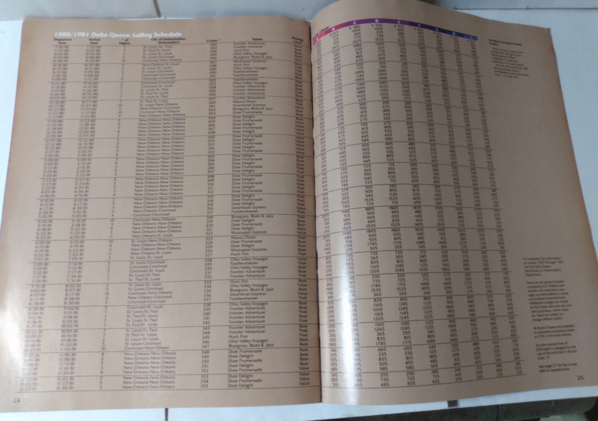 Delta Queen Steamboat 1980-81 Mississippi / Ohio River Cruise Brochure - TulipStuff