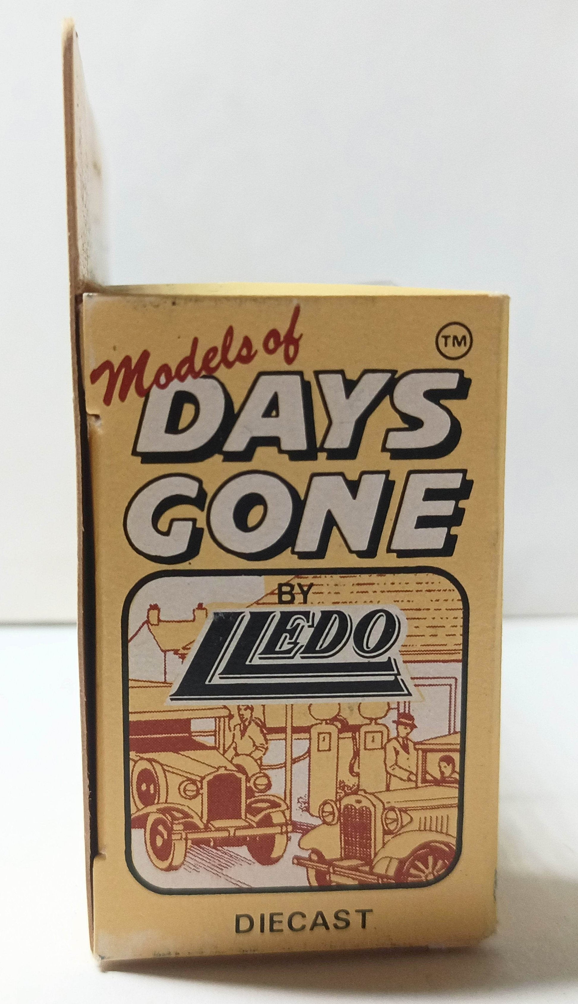 Lledo Days Done DG12 1934 Dennis Fire Engine Auxiliary Fire Service - TulipStuff