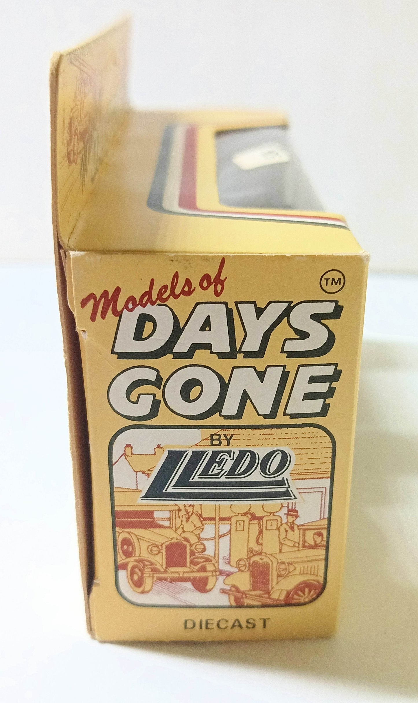 LledoDays Gone DG20 Whitbread 1936 Ford Stake Truck Misprint Error - TulipStuff