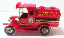 Load image into Gallery viewer, Lledo DG8 1920 Ford Model T Tanker Blue Mountains Bush Fire Brigades - TulipStuff
