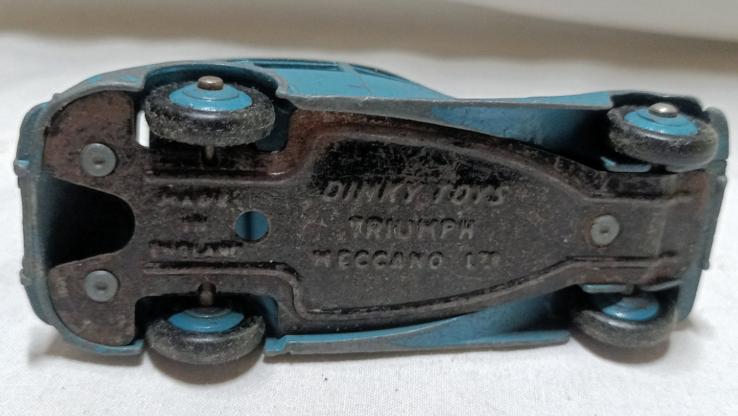 Dinky Toys 40b Triumph 1800 Saloon Car Blue England 1948 - TulipStuff