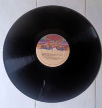 Load image into Gallery viewer, Donna Summer Greatest Hits Volume 2 Disco 12&quot; Vinyl LP Casablanca 1979 - TulipStuff
