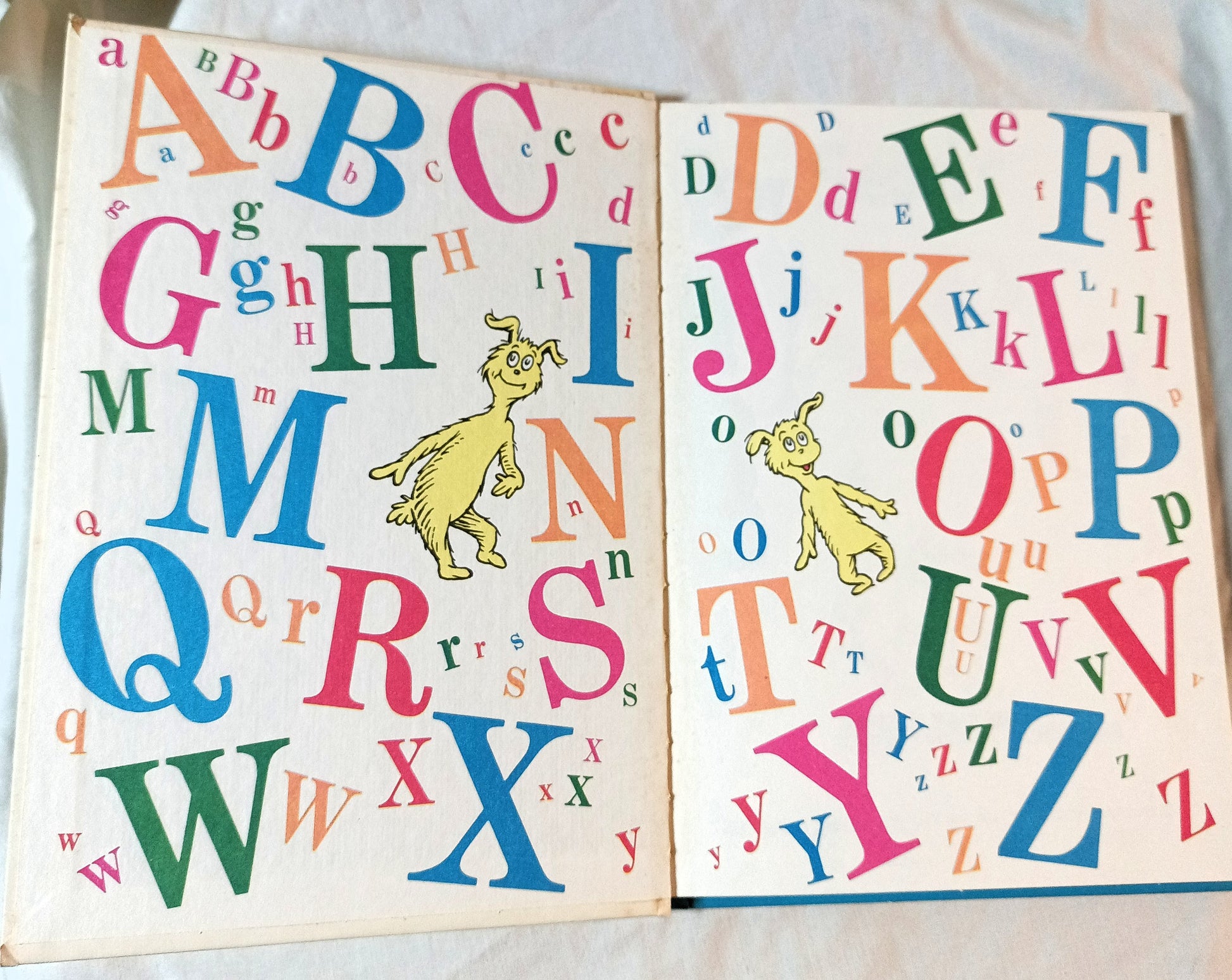 Dr Seuss's ABC Beginner Books Book Club Edition 1963 - TulipStuff