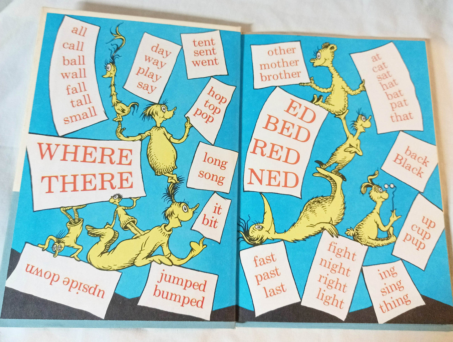 Dr Seuss Hop On Pop Beginner Books Book Club Edition 1963 - TulipStuff