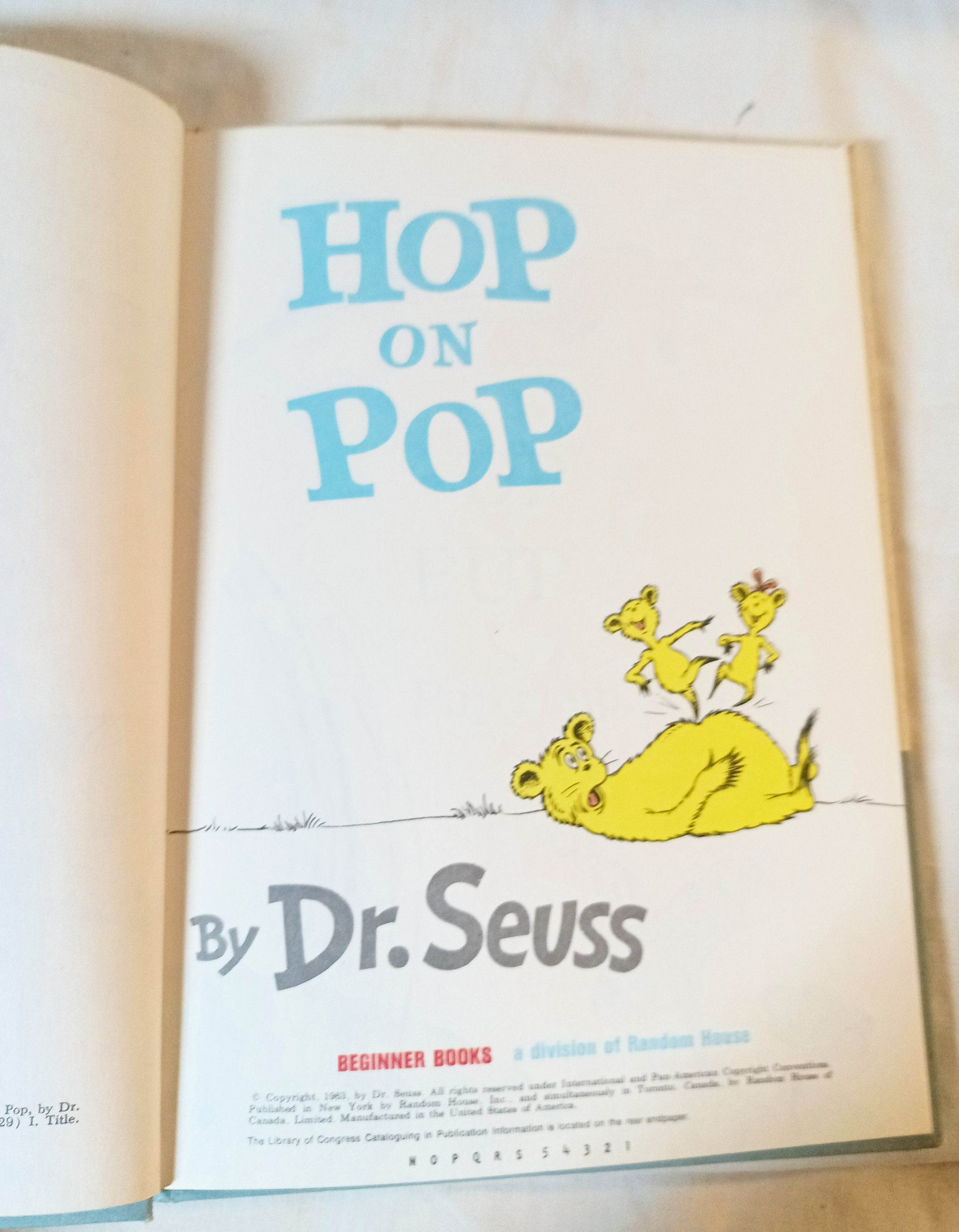 Dr Seuss Hop On Pop Beginner Books Book Club Edition 1963 - TulipStuff