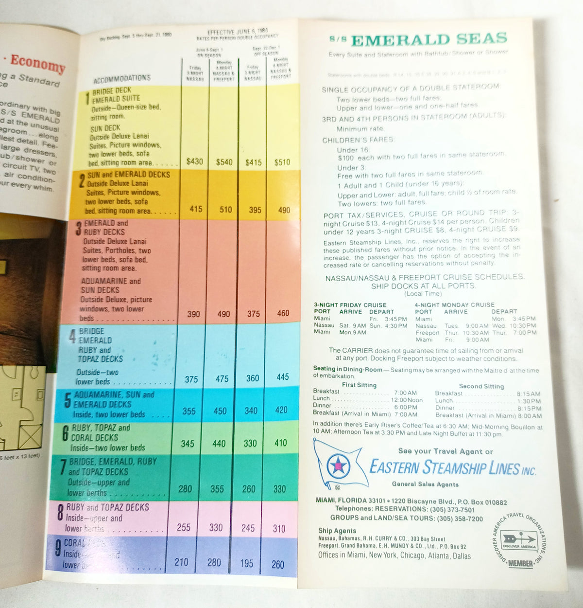 Eastern Cruise Lines ss Emerald Seas 1980 Bahamas Cruises Brochure - TulipStuff