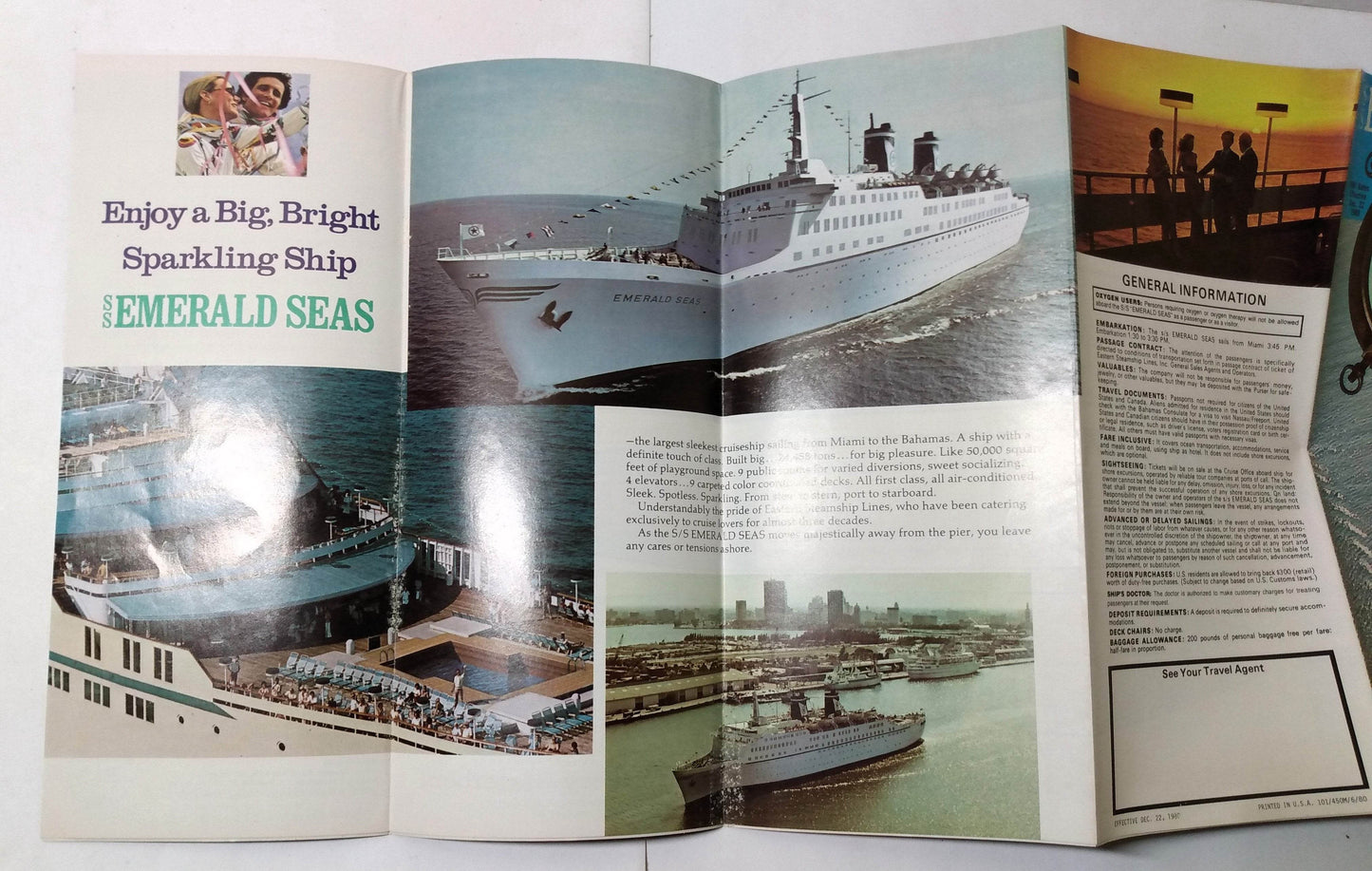 Eastern Cruise Lines ss Emerald Seas 1981 Bahamas Cruises Brochure - TulipStuff
