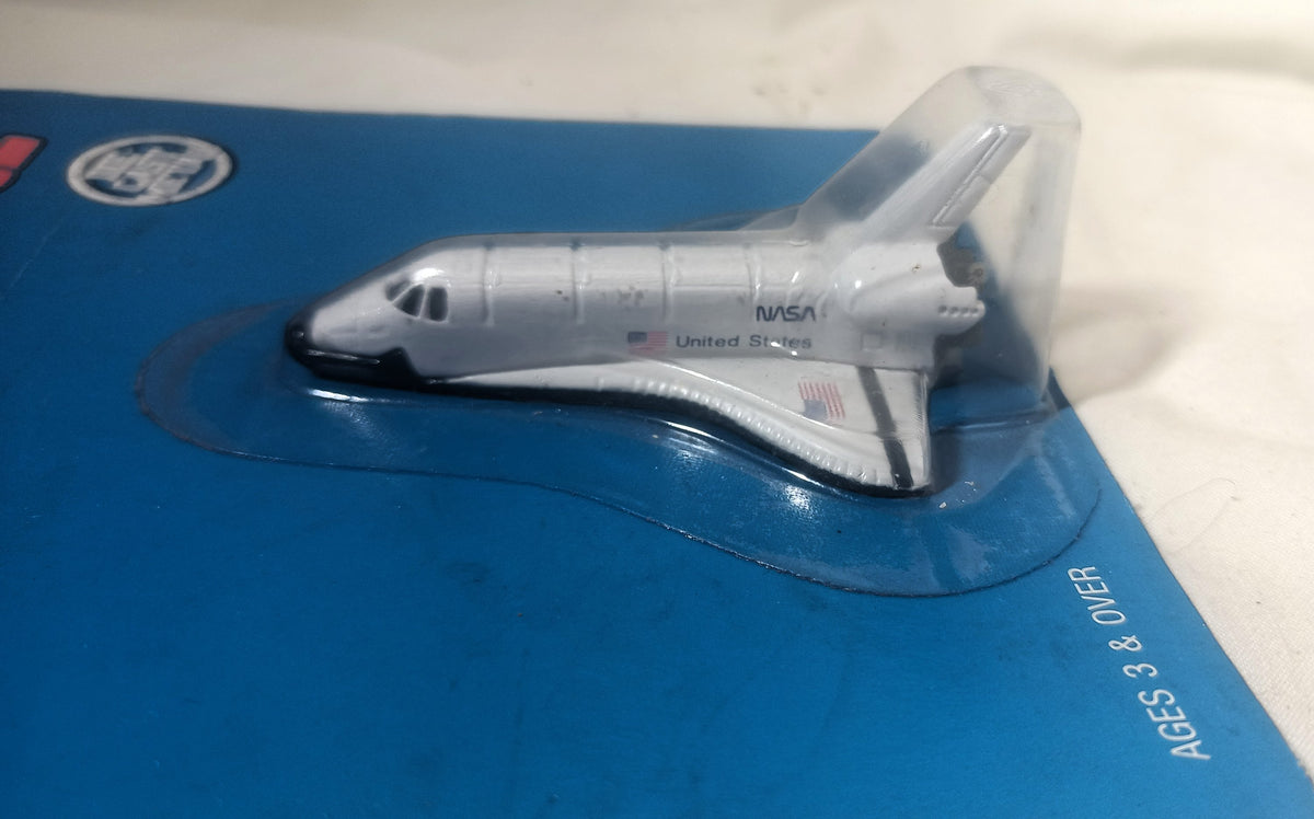 Ertl Air & Space #1535 Replica NASA Space Shuttle Diecast Metal 1992 - TulipStuff